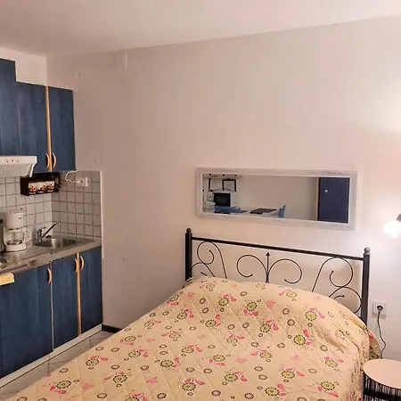 In By Interhome Daire