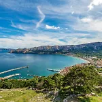In By Interhome Baška